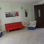 Casa Alba 8 Posti Letto Апартаменты *
