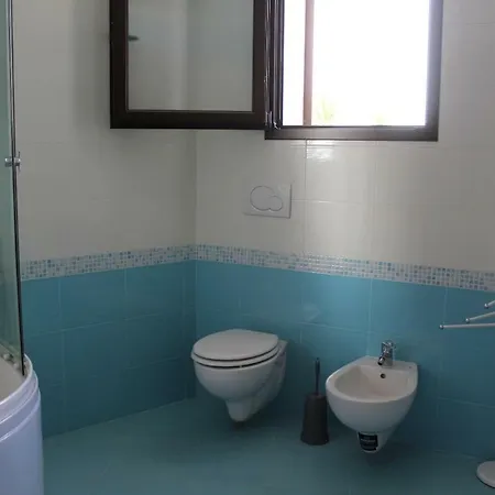 アパート Casa Alba 8 Posti Letto ラーカレ