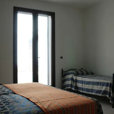 Casa Alba 8-10 Posti Letto דירה ראקאלה